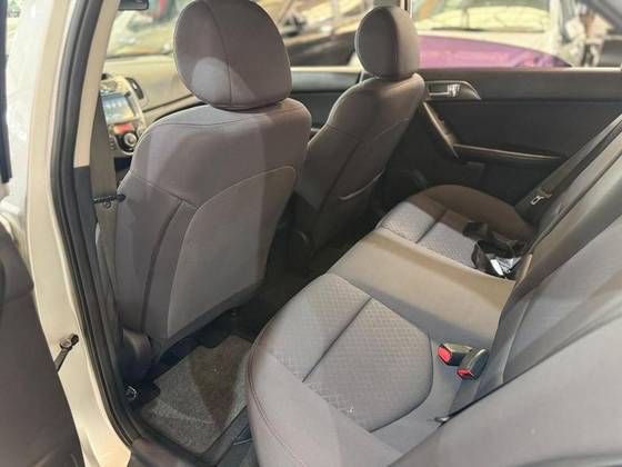 KIA CERATO 1.6 SX3 16V GASOLINA 4P AUTOMÁTICO